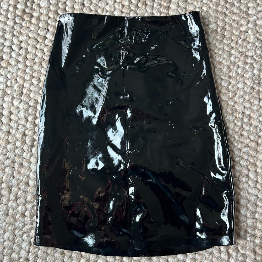 Commando patent leather skirt